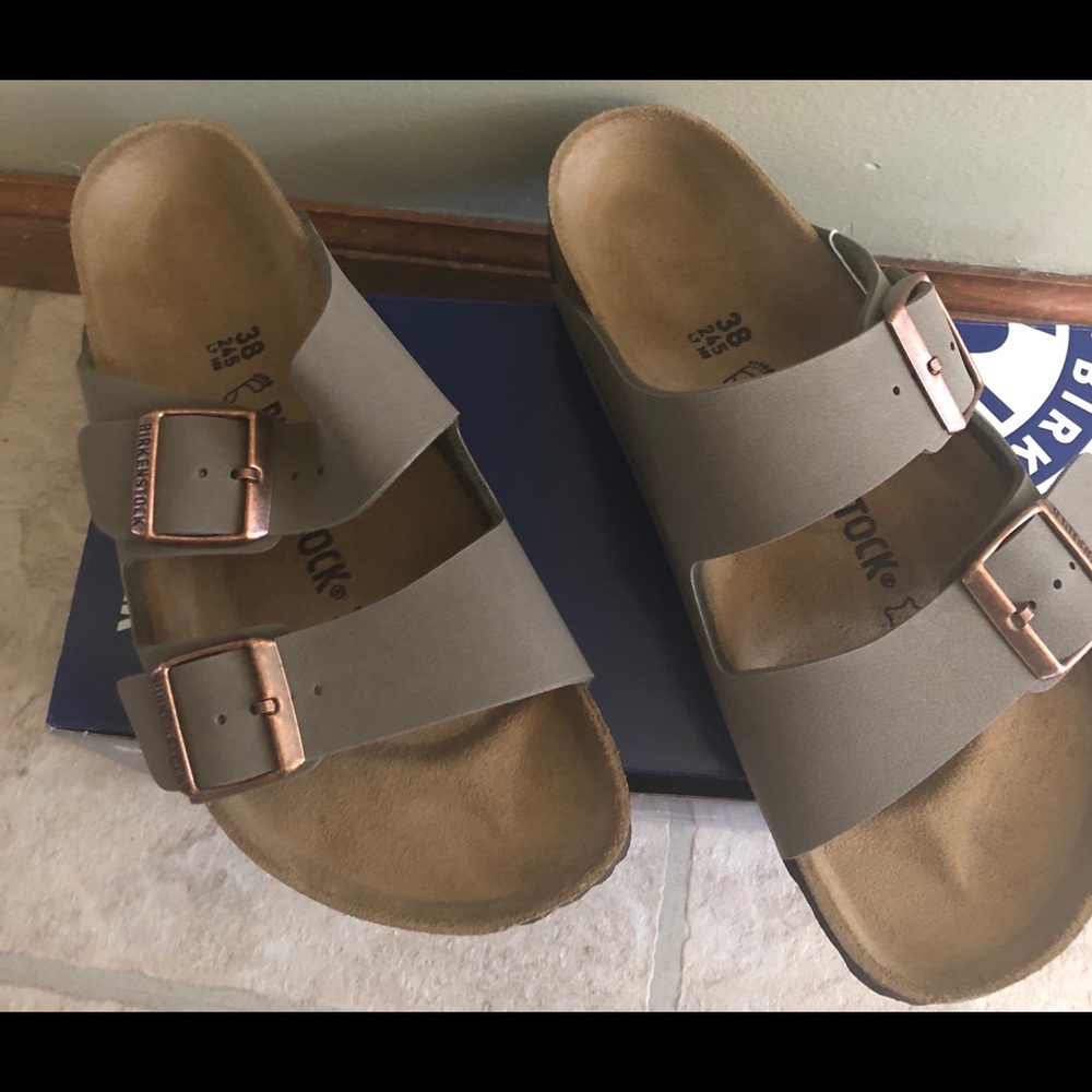 Birkenstock in “stone”